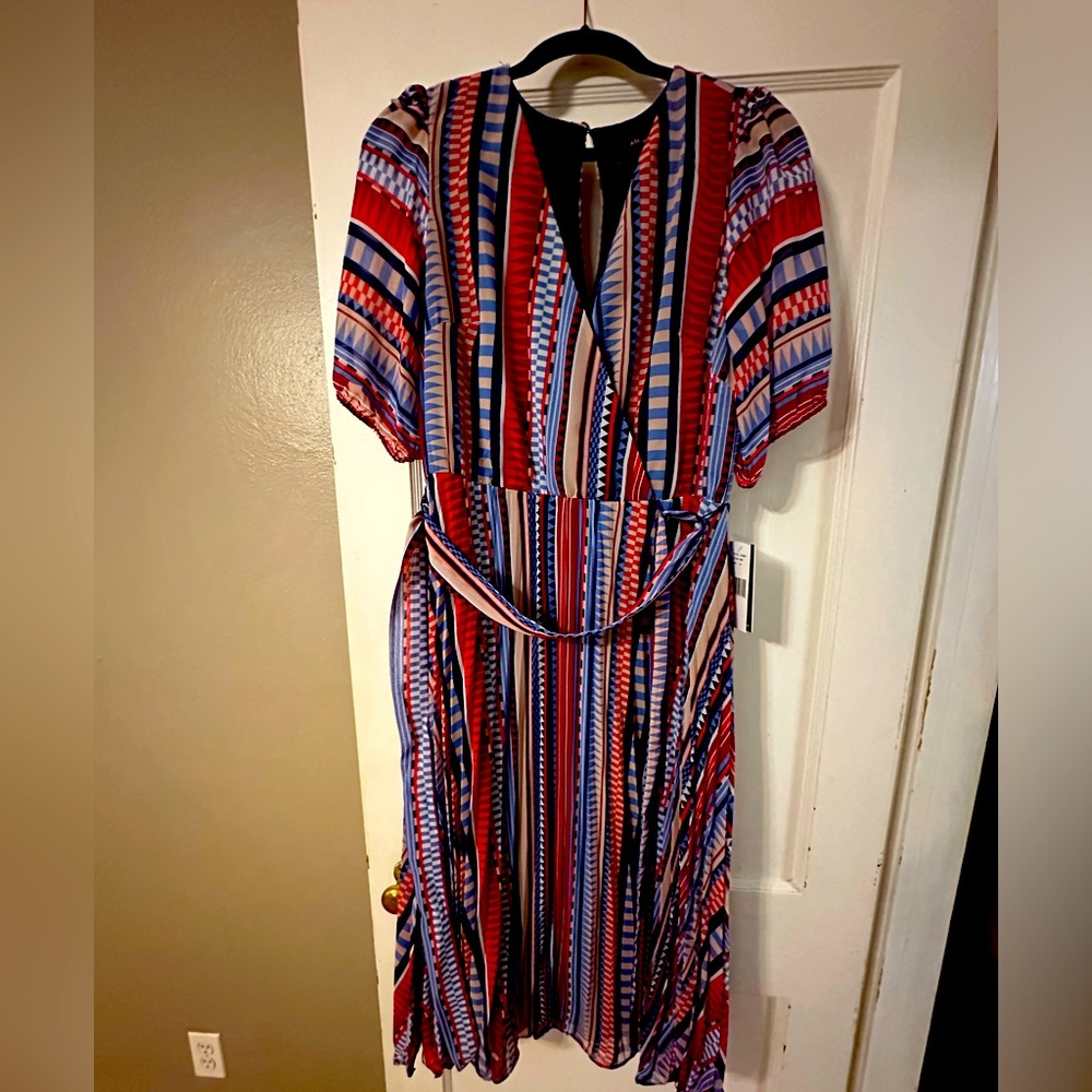 Julia Jordan midi dress!